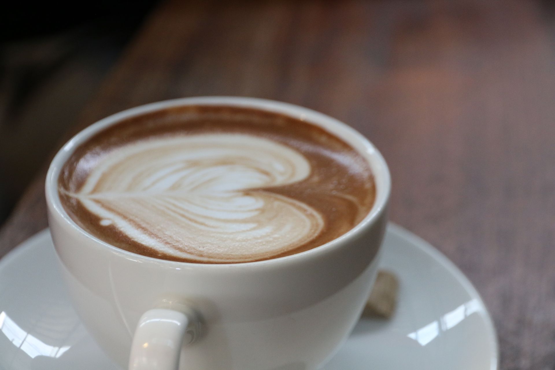 Cappuccino szív alakú latte arttal